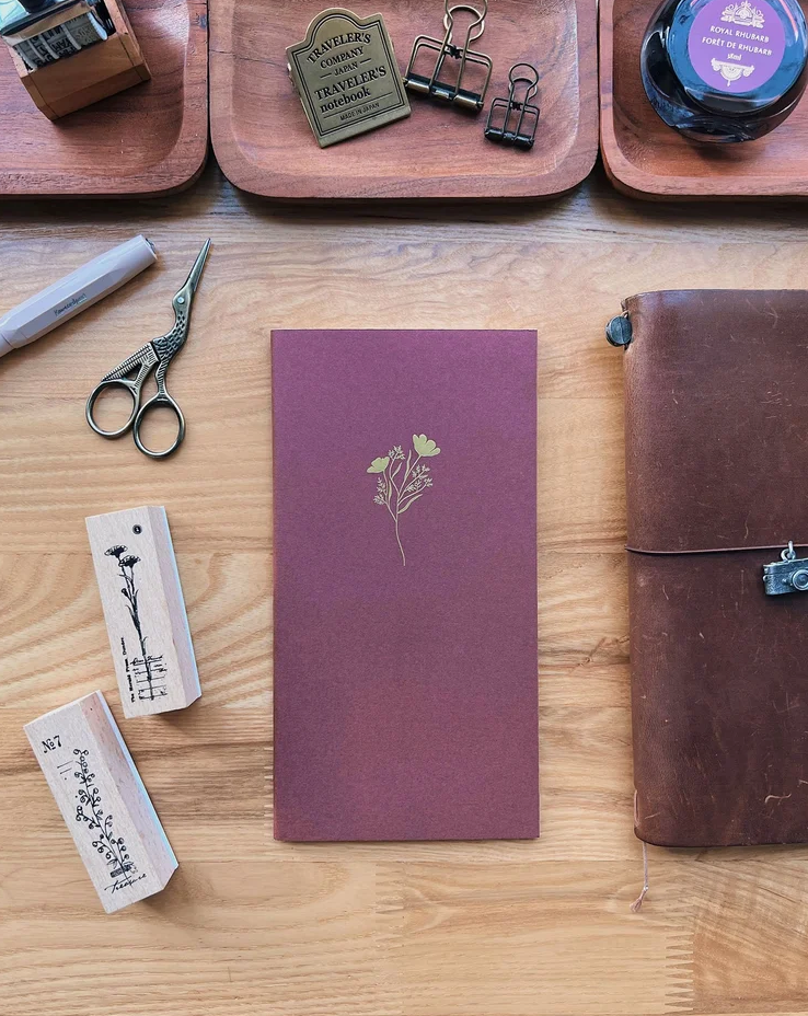 Sarica Studio Notebook (Standard Size TN) Design