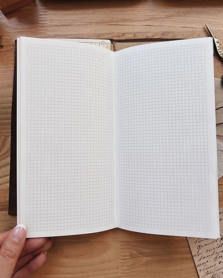 Sarica Studio Notebook (Standard Size TN)