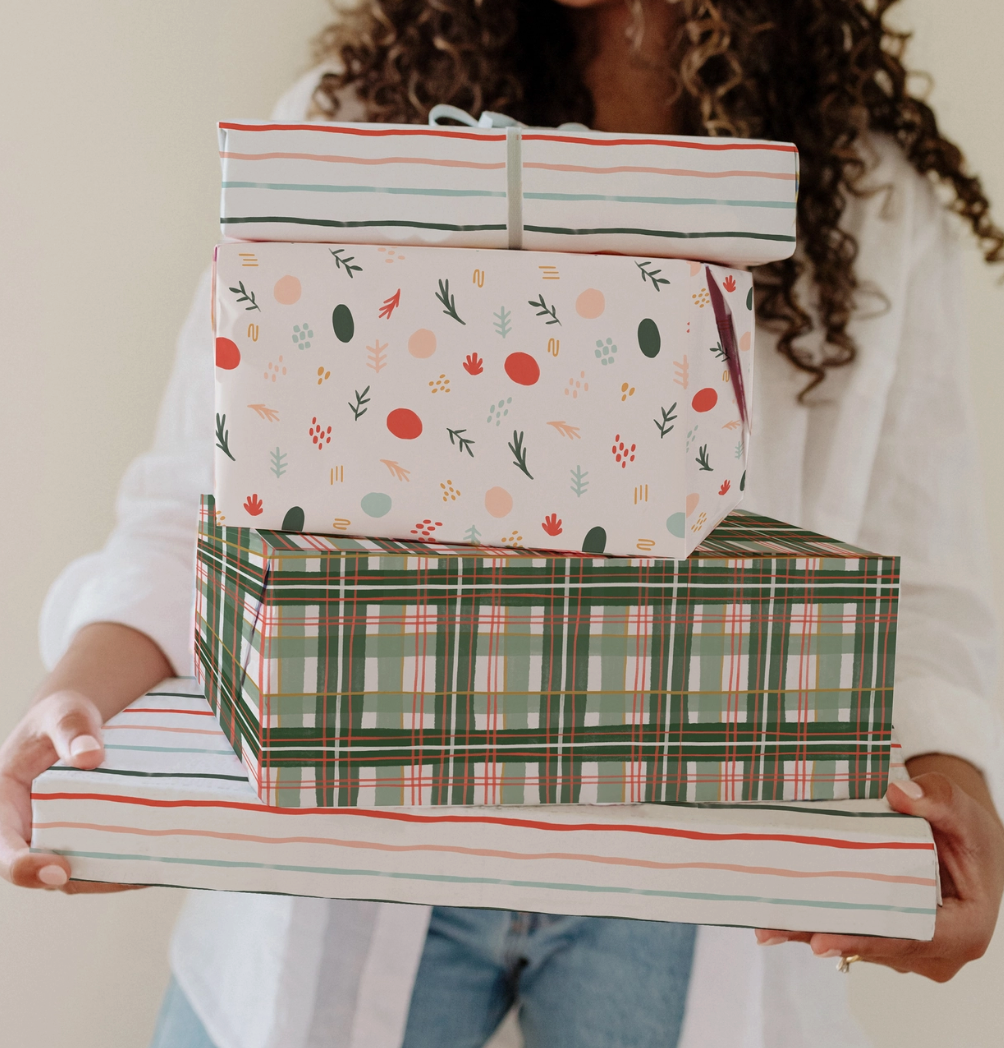Holiday Plaid Gift Wrap