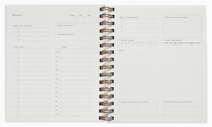 Quarterly Overview Planner / Undated