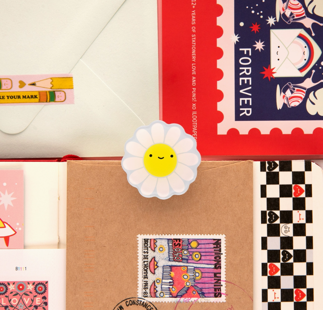 Happy Daisy! Decorative Double-Sided Clear Acrylic Clip