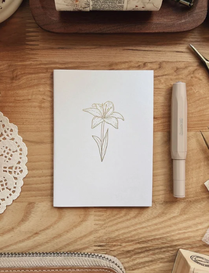 Sarica Studio Notebook (Passport Size TN) Design