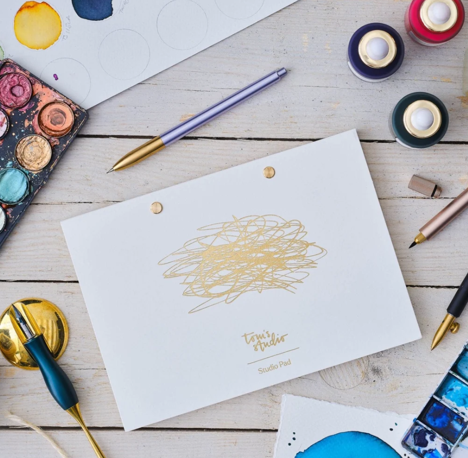 Tom’s Studio Studio Pad — White